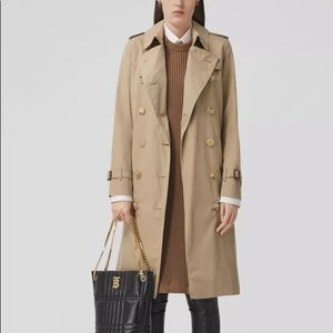 Women’s Burberry Trench Coat